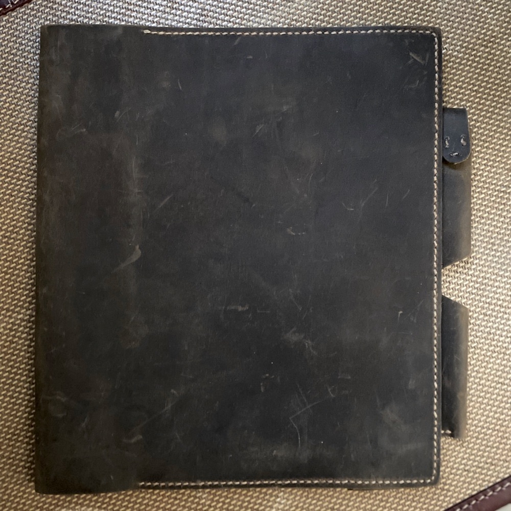 Leather case - Picture 7 of 16